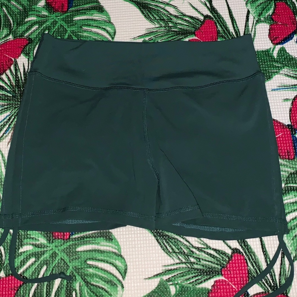 Evolve - Compression Short/ Athletic Shorts - image 6